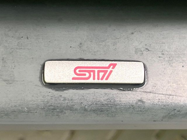 �ySTI�G�A���z�l�C��STI�G�A���𑕔�!�N���}�̊O�ς����X�^�C���b�V���ɂȂ�A�X���ő��݊����ӂ��1��Ɂ􏫗������ւ��鎞�ɂ����Z�[���ɉe�����₷���A���l����l�C�̑����ł�!