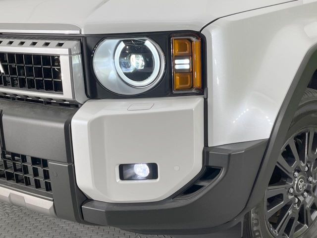 �yLED�w�b�h���C�g�z���V����ԑ��s�����ǍD�Ȏ��E���m�ۂ����S���ĉ^�]�ł��鍂�P�xLED�w�b�h���C�g�𑕔�!�_�����x�������A����d�͂��}�����Ă��܂��B