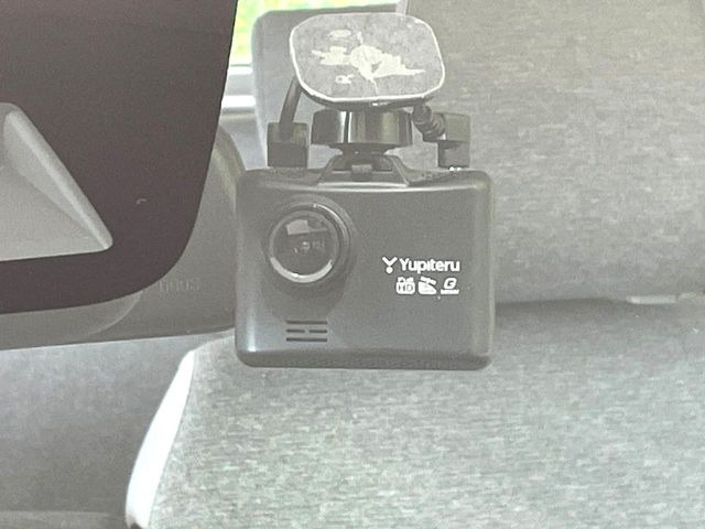 �y�h���C�u���R�[�_�[�z�h���C�u���R�[�_�[����!���s���͂������A������^�]�⎖�̂ɑ��������ہA�f���ŋL�^���A����̃��X�N�ɔ����܂��B���L�^�pSD�J�[�h�͂��q�l�����g�ł��������������K�v������܂��B