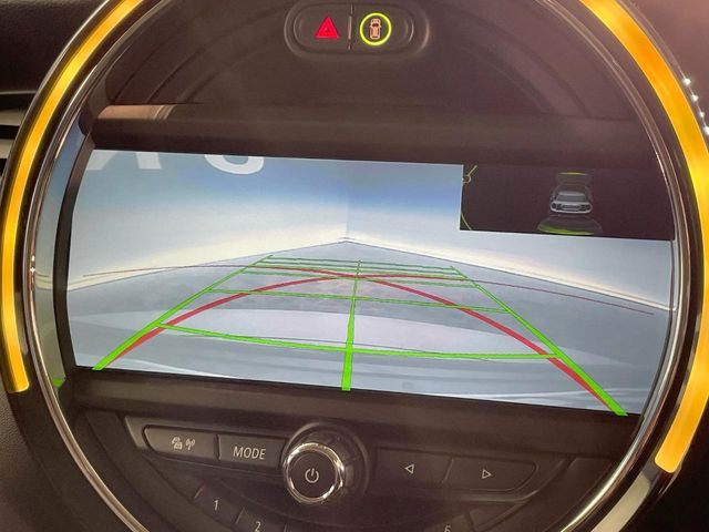 ���o�b�N�J����:�֗��ȁy�o�b�N�J�����z�ň��S�m�F���ł��܂��B���Ԃ����ȕ��ɂ��I�X�X���ȕ֗��@�\�ł��B