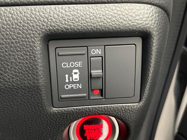 �y�p���[�X���C�h�h�A�z�X�}�[�g�L�[��^�]�Ȃ̃X�C�b�`�ŃX���C�h�h�A�̊J���\���d��������͂����ăh�A���J����K�v�������A���������q�l�ł��A�d���ו��������Ă��鎞�����N�ɊJ���߂ł��܂���