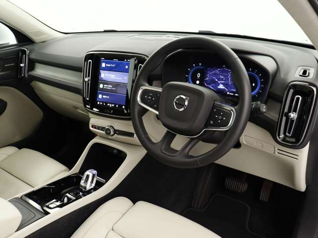 XC40アルティメット B4 AWD 4WD