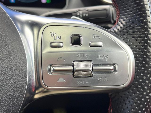 ���f�B�X�g���j�b�N�v���X:�s�s�A�x�O�A�������H�Ȃǂ̑��s���ɁA�X�e���I�}���`�p�[�p�X�J�����ƃ��[�_�[�Z���T�[�ɂ��A�O���Ԃ�F�����đ��x�ɉ������Ԋԋ������ێ����鎟����̃N���R��!