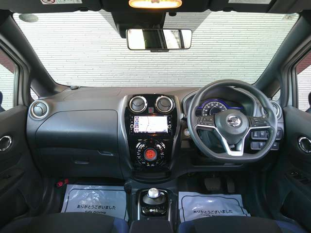 ノート1.2 e-POWER X FOUR ブラックアロー 4WD