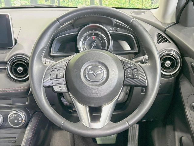 �y�����v�����X�e�A�����O�z�㎿�Ȋv���g�p���邱�ƂŁA��ɂ����������݂ƂĂ��^�]���₷���n���h���ł���