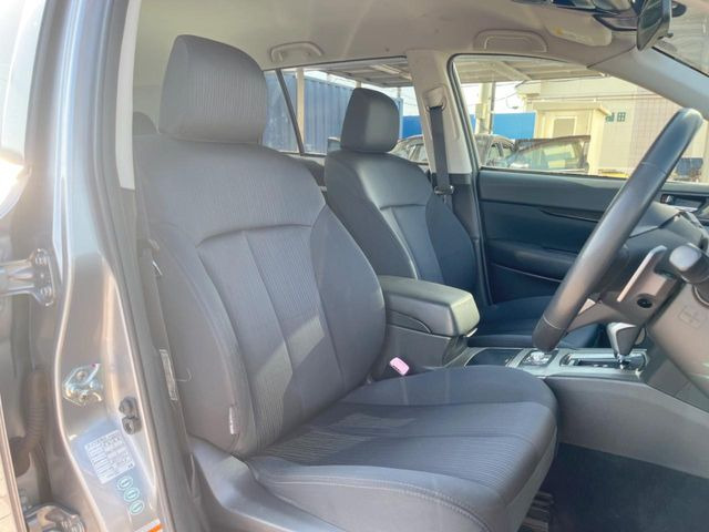 �^�]�ȃV�[�g���͎g�p�������Ȃ��A�ǍD�ȏ�ԂƂȂ��Ă��܂��B���J�Ɏg���Ă������Ƃ��悭�킩��܂��ˁB