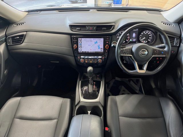 エクストレイル2.0 20Xi