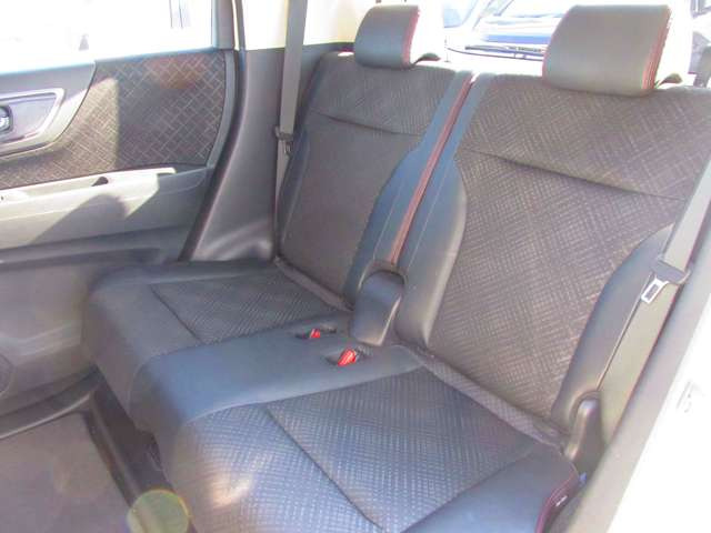 �{�������������肪�Ƃ��������܂��B������̎ԗ��f�ڒ��݌ɂ���!!�����X�̍ۂ͂��A�����肢�v���܂��B