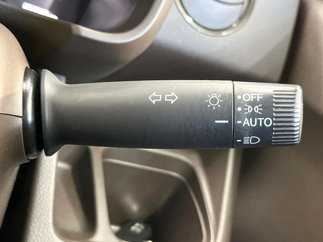 �y�I�[�g���C�g�z����̖��邳�ɉ����Ď����Ńw�b�h���C�g�̓_���E�������ł���@�\�ł�!���C�g�̕t���Y��E�����Y��Ȃǂ������Ȃ�A�J�̓���[���̑��s�����S!�g���l���ʉߎ����֗��ł��ˁ�