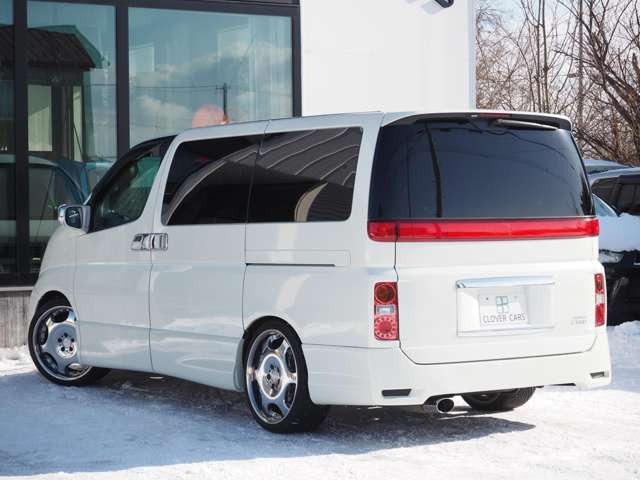 �ЊO�̃I�v�V�����AHDD�i�r��ETC�A�G�A����18�C���`AW�Ȃǂ̃I�v�V���������p�Ӓv���܂�!���Ȃ������̈�������`�������Ē����܂���