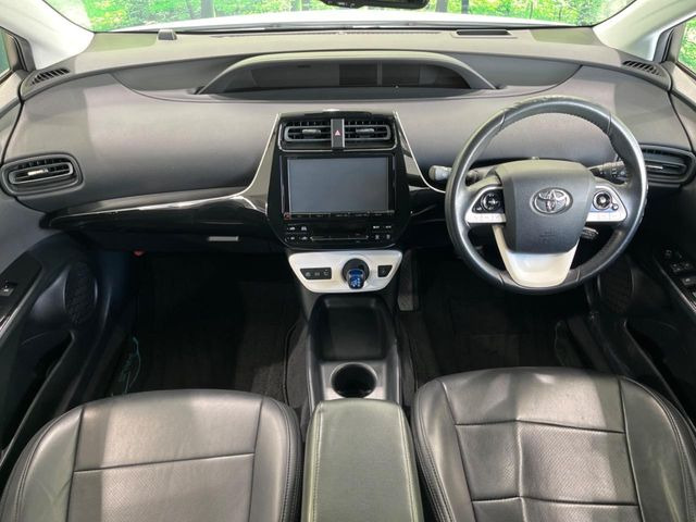 プリウス1.8 S セーフティ プラス