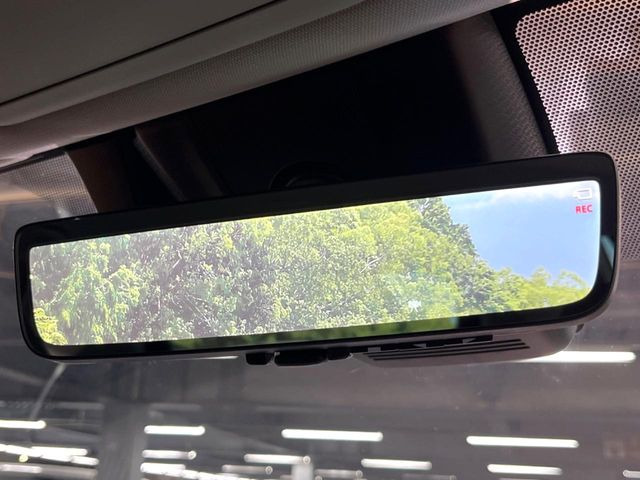 �y�f�W�^���C���i�[�~���[�z�J�������B�e�����ԗ�����̉f�������[���~���[���ɕ\���B�N���A�Ȏ��E�ŏ󋵂̊m�F���\�ł�!���h�����R�@�\�����p�ɂ͕ʓrSD�J�[�h�����p�ӂ��������ꍇ������܂��B