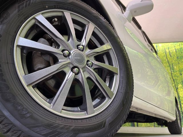 �y15�C���`�A���~�z�C�[���z�O�ςɃ}�b�`�����A���~�z�C�[���𑕒����Ă���܂��B�e��A���~�z�C�[����A�X�^�b�h���X�^�C�����戵�����Ă���܂��B���񂲑��k����������