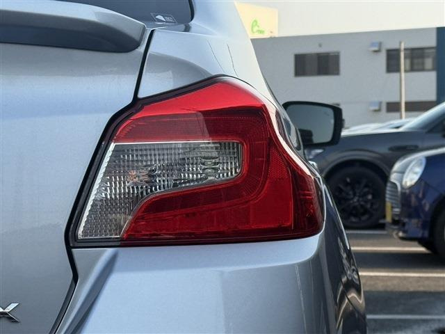 ���Ǝҗl�ւ̔̔��͂��f�肳���Ă��������܂��B �Ԍ������ԗ��̏ꍇ�́A�Ԍ����擾�������x�������z�ŕ\�����Ă���܂��B