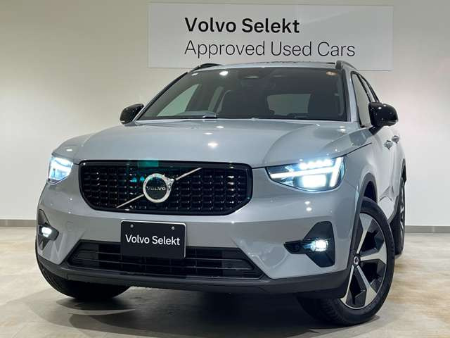 XC40ウルトラ B4 AWD 4WD