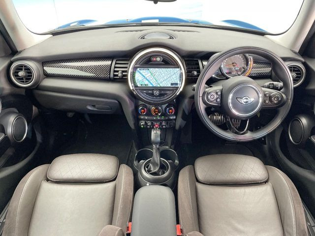 �A���ԃO���[�v���݌ɐ���2,000��!�S���̌n��X���烁�[�J�[�E�Ԏ��킸���Љ�o����̂ŁA���Ȃ��Ƀs�b�^���̂��Ԃ�������͂��ł���܂��͂��₢���킹��������