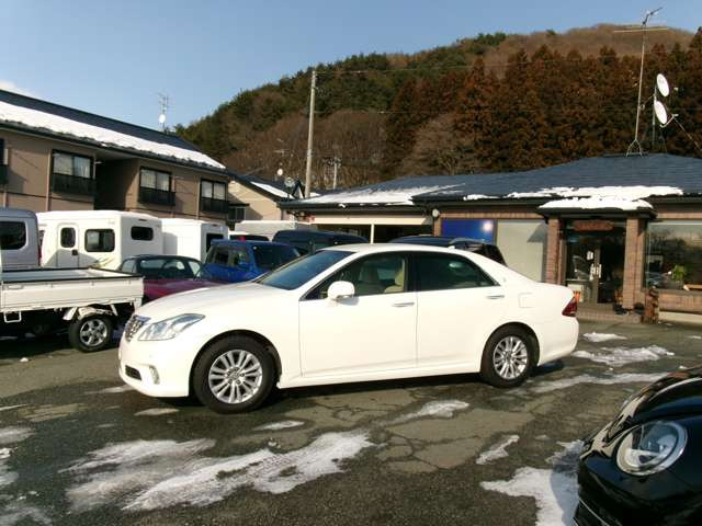 クラウン2.5 ロイヤルサルーン プレミアムエディション