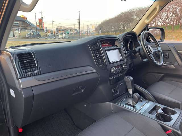 ���X�ł͂��_�񒸂��܂������q�l�Ƀh���C�u���R�[�_�[��K���X�R�[�e�B���O�{�H�ȂǁA���l�i��}���Ă��񋟂����Ē����Ă���܂��B�ڍׂ̓X�^�b�t�܂ł��C�y�ɂ��₢���킹���������܂��B