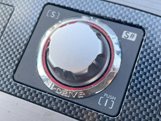 �ySI-DRIVE�z�s�X�n���s�ȂǔR��∵���₷���d����I���[�h�A�X�|�[�e�B�[��S���[�h�ɉ����A�A�N�Z�����������s�q�ɂ��ϋɓI�ȑ�����\�ɂ���S#���[�h��3�̃h���C�u�t�B�[���𖞋i�ł��܂���