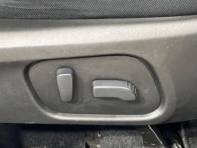 �y�p���[�V�[�g�z�X�C�b�`��ŊȒP�ɃV�[�g�̔��������\!�d��������͂�����܂���!���K�ȃV�[�g�|�W�V�����ɃZ�b�g���āA���K�ȃh���C�u�����y���݂��������B