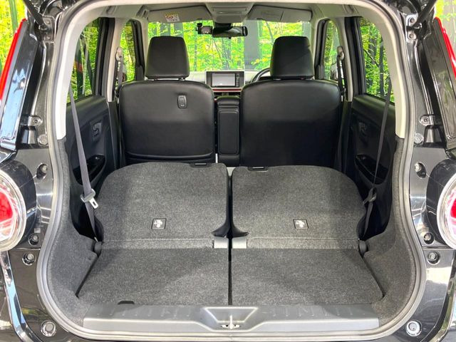 ���i�̂���������ʋ΁A���}���ɏ\���ȉ׎��X�y�[�X���m�ۂ��Ă���܂��B�Z�J���h�V�[�g��|���ƁA�傫�ȉו��̐ύڂ��\�ł���