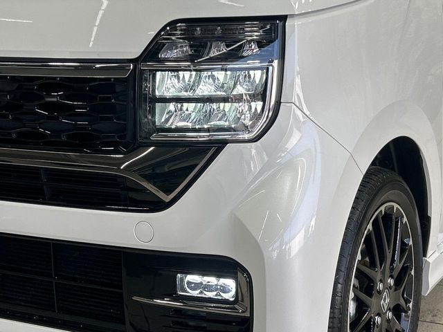 �yLED�w�b�h���C�g�z���V����ԑ��s�����ǍD�Ȏ��E���m�ۂ����S���ĉ^�]�ł��鍂�P�xLED�w�b�h���C�g�𑕔�!�_�����x�������A����d�͂��}�����Ă��܂��B