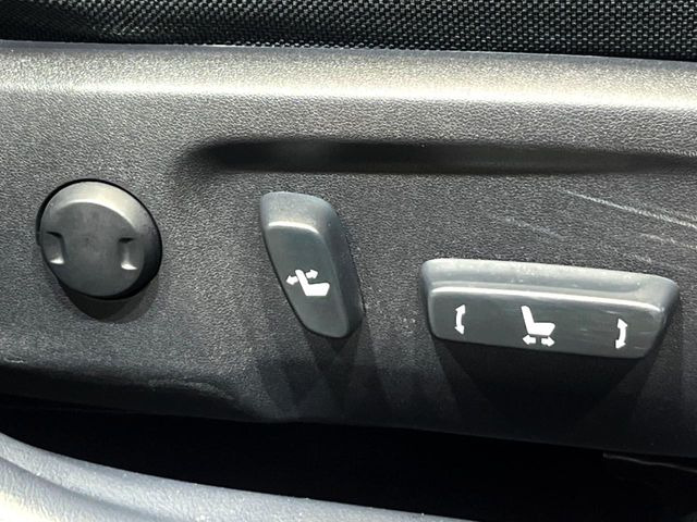 �y�p���[�V�[�g�z�X�C�b�`��ŊȒP�ɃV�[�g�̔��������\!�d��������͂�����܂���!���K�ȃV�[�g�|�W�V�����ɃZ�b�g���āA���K�ȃh���C�u�����y���݂��������B