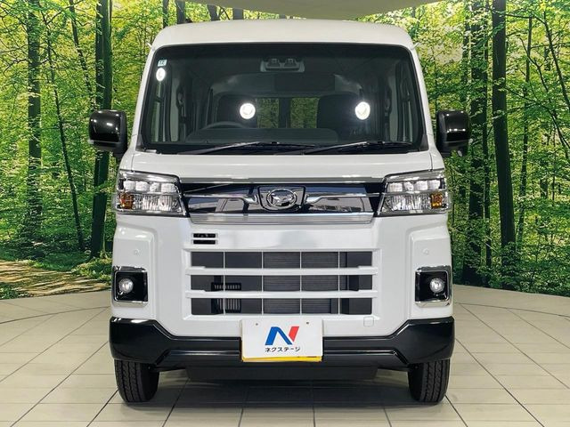 ���Ђł́A�S�ԁw�C�����Ȃ��x�̂��Ԃ̂ݎ�舵���Ă���܂��B��C�o�C���[�ɂ�錵�I�����d����̌�A���Ɍ�̎ԗ��`�F�b�N���s���A�l�N�X�e�[�W���F�肵�����i���Ȓ��ÎԂ����񋟂��Ă���܂��B