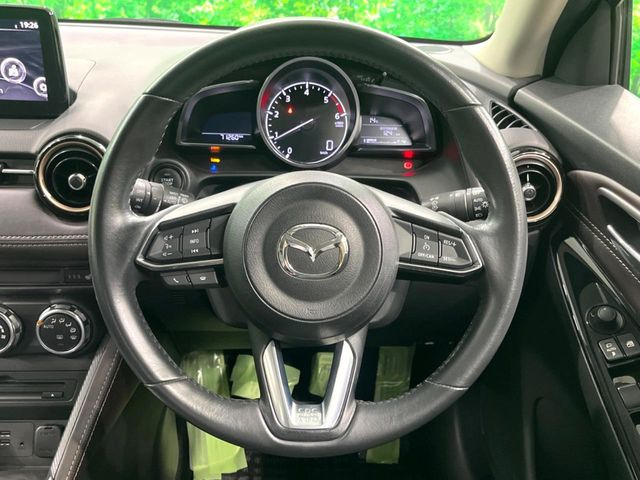 �y�����v�����X�e�A�����O�z�㎿�Ȋv���g�p���邱�ƂŁA��ɂ����������݂ƂĂ��^�]���₷���n���h���ł���