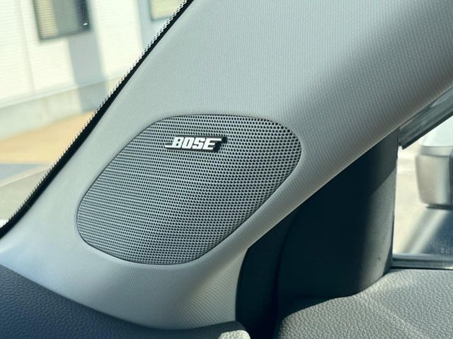 �yBOSE�T�E���h�V�X�e���z���x�ȃ`���[�j���O�\�͂����ڂ���Ă���A�������ȉ��y�����y���݂��������܂���