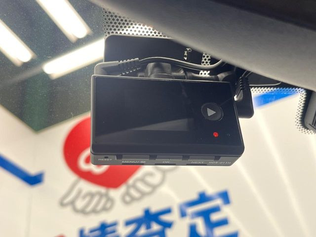 �y�h���C�u���R�[�_�[�z�h���C�u���R�[�_�[����!���s���͂������A������^�]�⎖�̂ɑ��������ہA�f���ŋL�^���A����̃��X�N�ɔ����܂��B���L�^�pSD�J�[�h�͂��q�l�����g�ł��������������K�v������܂��B