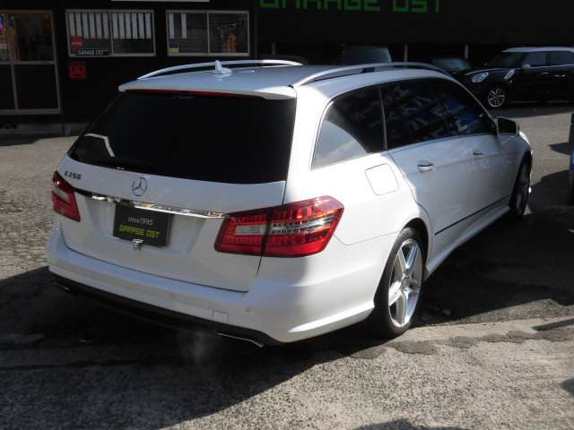 �������E250�̓I�[�N�V�����]��5�_��4�_�]�������Ă����Ԃ̗ǂ��ԗ��ɂȂ�܂�^^��x�������ŉc�Ƃ��Ă���܂��̂ŁA���C�y�ɂ�������艺����^^