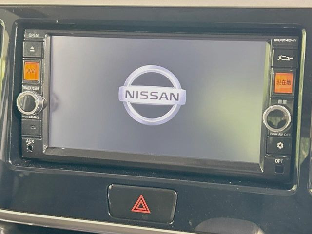 �y�����i�r�z�l�C�̏����i�r�𑕔����Ă���܂��B�i�r�̎g���₷���͂������A�I�[�f�B�I�@�\���[��!�L�����v�◷�s�͂������A�ʋ΂┃�����ȂǕ��i�̃h���C�u���y�����Ȃ�͂���