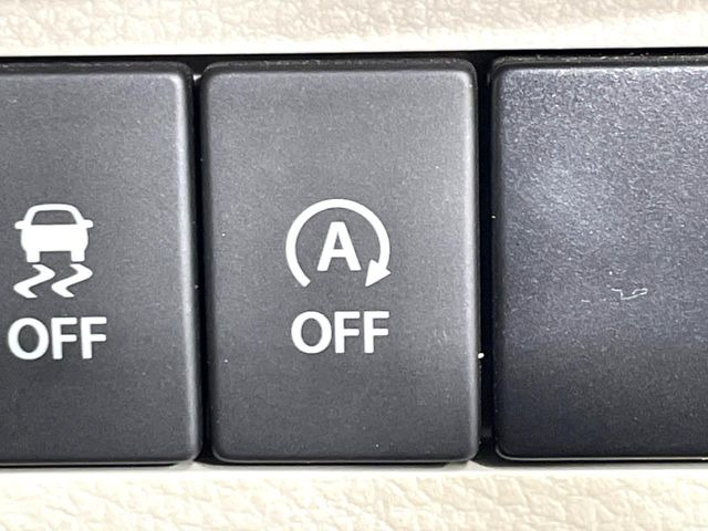 �y�A�C�h�����O�X�g�b�v�z�ԐM����a�؂Œ�Ԃ����ۂɃG���W�����~���A���ʂȔR���̏����}���܂��B�R��������ی�ɂȂ���@�\��G���W���̓u���[�L�𗣂��΍Ďn�����܂��B