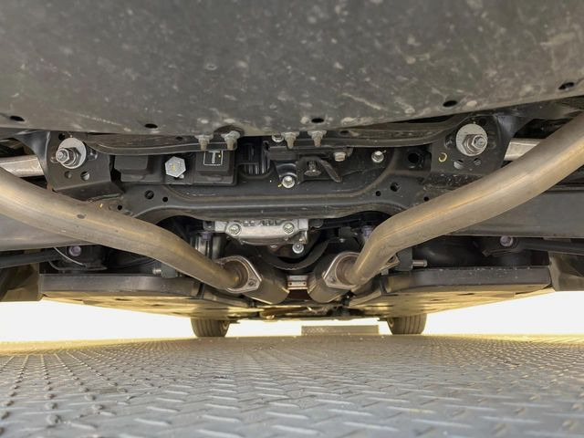 下回りがきれいなうちに、防錆加工の施工がオススメ。降雪地域はもちろん、沿岸部にお住いの方や、趣味でマリン・ウィンタースポーツをされる方にご好評いただいております。