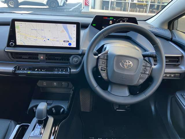 禁煙で綺麗に乗ってます!ですから車内はとってもきれいです!当社の煙草を吸わない社員がチェックしてます。煙草を吸わない方や煙草の匂いが気になる方も安心してお乗りいただけますね!