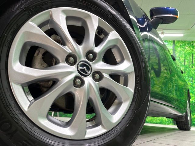 �y����15�C���`�A���~�z�C�[���z�O�ςɃ}�b�`���������A���~�z�C�[���𑕒����Ă���܂��B�e��ЊO�A���~�z�C�[����A�X�^�b�h���X�^�C�����戵�����Ă���܂��B���񂲑��k����������