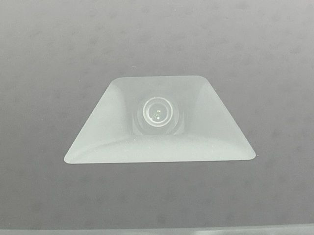 �y�C���e���W�F���g�G�}�[�W�F���V�[�u���[�L�z�t�����g�J�����őO���̎ԗ�����s�҂����m�B�Փ˂������Ȏ��͏Փ˔�Q�y���u���[�L���쓮�A�Փˉ�����T�|�[�g�B�����S�Ƀh���C�u�����y���݂��������܂��B