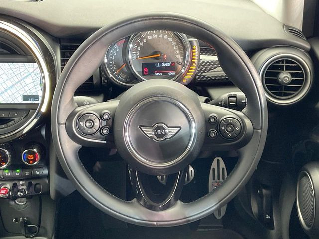 ���n���h�����̃X�������Ȃ��A���ꂢ�ȏ�Ԃ��ێ����Ă���܂��B�e�X�C�b�`���̓�����m�F�ς݂ł��B