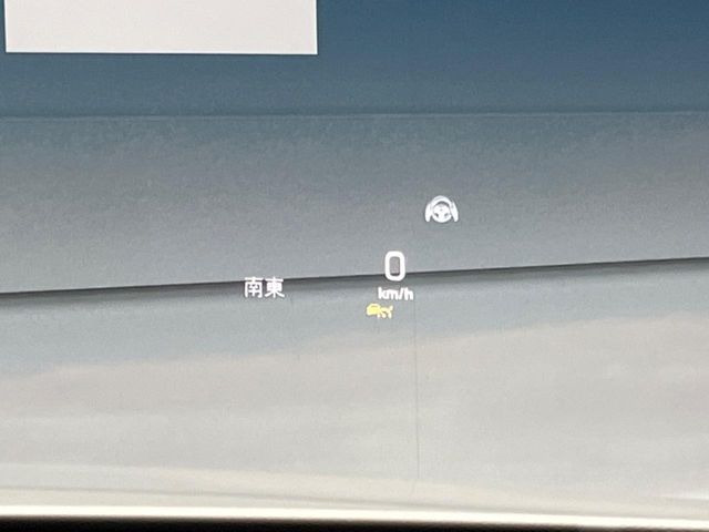 ���w�b�h�A�b�v�f�B�X�v���C:���݂̑��x�⑖�s�����f�W�^���\���ŉ^�]�ȑO���̃K���X�ɓ��e!�^�]���A���������炳���K�v�ȏ����m�F�ł���̂łƂ��Ă��֗��ň��S!