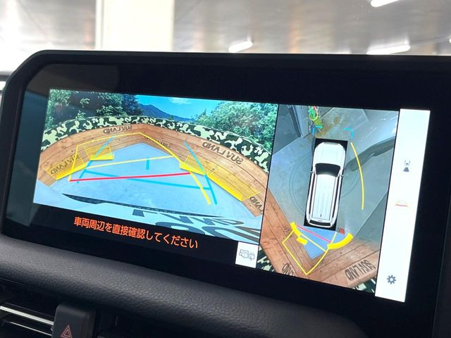 �y�p�m���~�b�N�r���[���j�^�[�z��p�̃J�����ɂ��A�ォ�猩���낵���悤�Ȏ��_��360�x�N���}�̎��͂��m�F���邱�Ƃ��ł��܂������p�������m�F���₷���A�����ꏊ�ł̐؂�Ԃ��⒓�Ԃ��X���[�Y�ɍs���܂��B