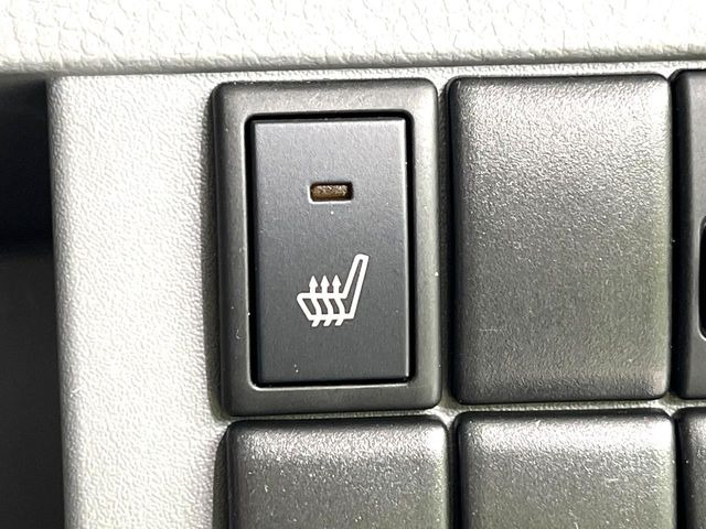 �y�V�[�g�q�[�^�[�z�������ɏd�󂷂�V�[�g�q�[�^�[!�G�A�R����葁�����܂��Ă����̂Ŋ�����̐l�����S�ł��ˁ�G�A�R���̉����͊������邩����A�Ƃ������ɂ����������߂ł��B