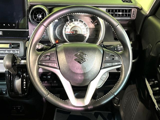 �y�����v�����X�e�A�����O�z�㎿�Ȋv���g�p���邱�ƂŁA��ɂ����������݂ƂĂ��^�]���₷���n���h���ł���