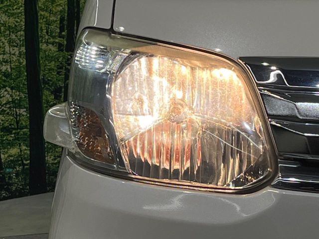 夜間や荒天時により良好な視界で安心な走行をご希望される方には【高輝度LEDヘッドライト】の取付がおすすめ!多くのお客様にご好評いただいております♪