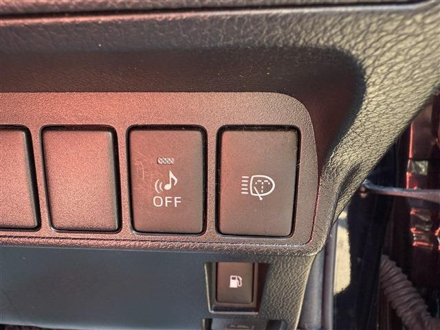 �K���X�R�[�e�B���O�A�i�r�Q�[�V�����AETC�ȂǁA���̑��̃p�[�c�̎��t�������ς���̂����k�������Ă���܂�!!�N���}�̂��Ɖ��ł����C����������!