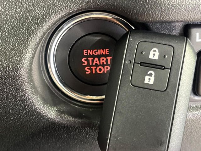 �y�L�[���X�X�^�[�g�V�X�e���z�J�o����|�P�b�g�ɓ��ꂽ�܂܂ł��h�A�̎{���E�������\�ȃX�}�[�g�L�[�𑕔��B�G���W���̃I���E�I�t�����J�M�����o���K�v����������Ƃ��Ă��֗��ł���