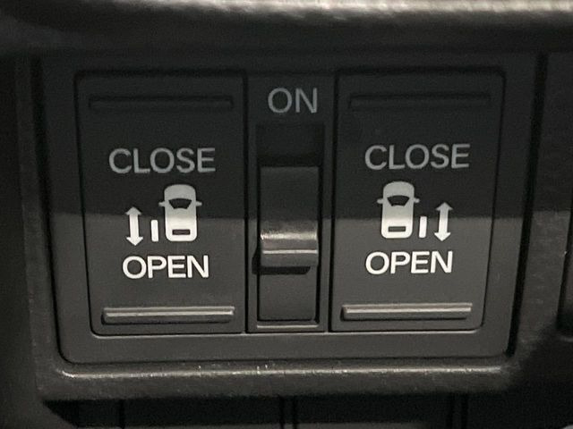 �y�����p���[�X���C�h�h�A�z�X�}�[�g�L�[��^�]�Ȃ̃X�C�b�`�Ō�ȗ����X���C�h�h�A�̊J���\���d��������͂����ăh�A���J����K�v�������A�����Ȃ��q�l�ł��ȒP�ɊJ���߂ł����K�ł���