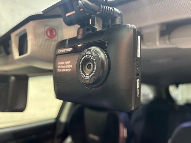 �y�h���C�u���R�[�_�[�z�h���C�u���R�[�_�[����!���s���͂������A������^�]�⎖�̂ɑ��������ہA�f���ŋL�^���A����̃��X�N�ɔ����܂��B���L�^�pSD�J�[�h�͂��q�l�����g�ł��������������K�v������܂��B