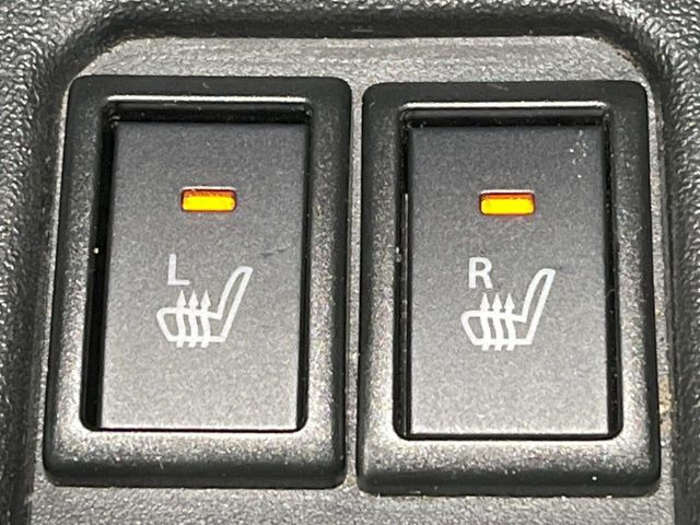 【シートヒーター】寒い日に重宝するシートヒーター!エアコンより早く温まってくれるので寒がりの人も安心ですね♪エアコンの温風は乾燥するから苦手、という方にもをおすすめです。