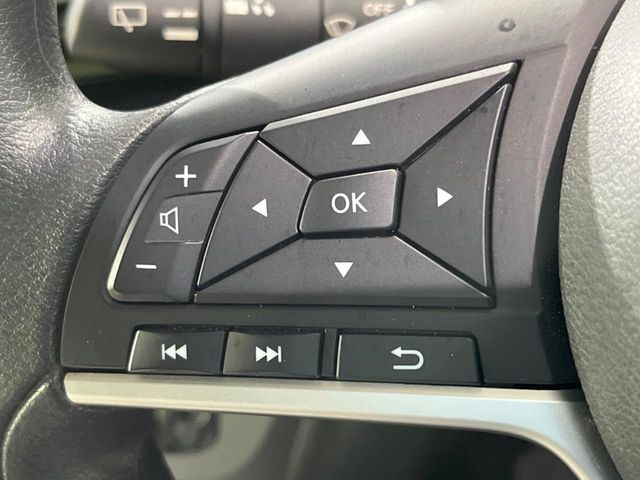 �y�X�e�A�����O�X�C�b�`�z�^�]���A�O������ڐ������炷���ƂȂ��A�I�[�f�B�I���̑��삪�\�ȕ֗��@�\!���S&���K�ȃh���C�u�����o���Ă���܂���